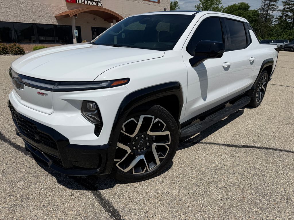 Chevrolet Silverado EV