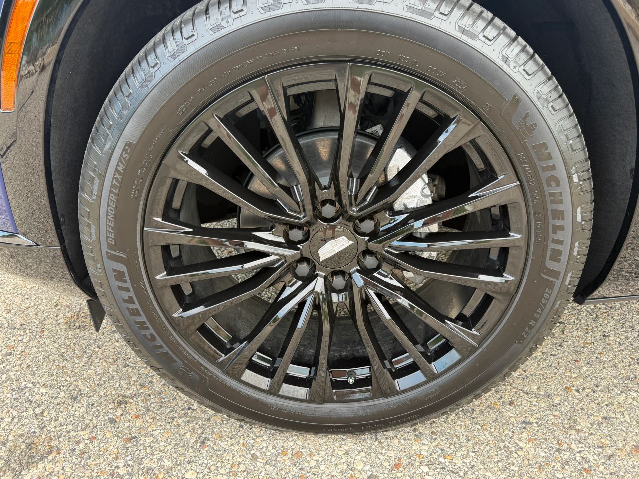 Exterior 8