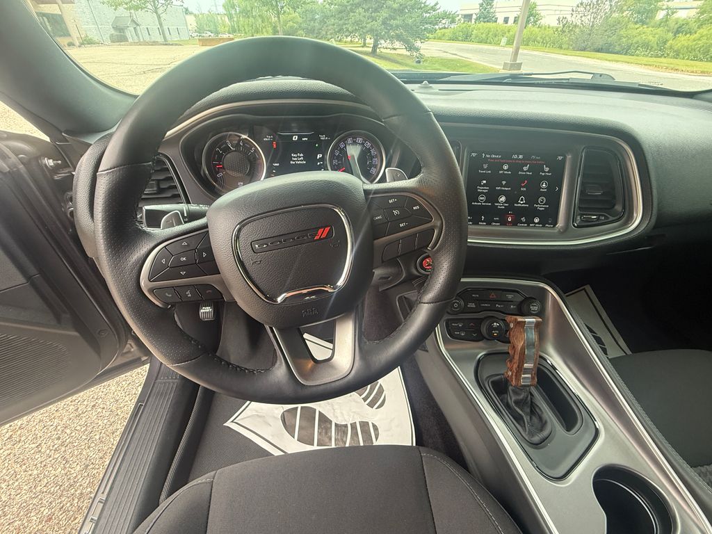 Dodge Challenger