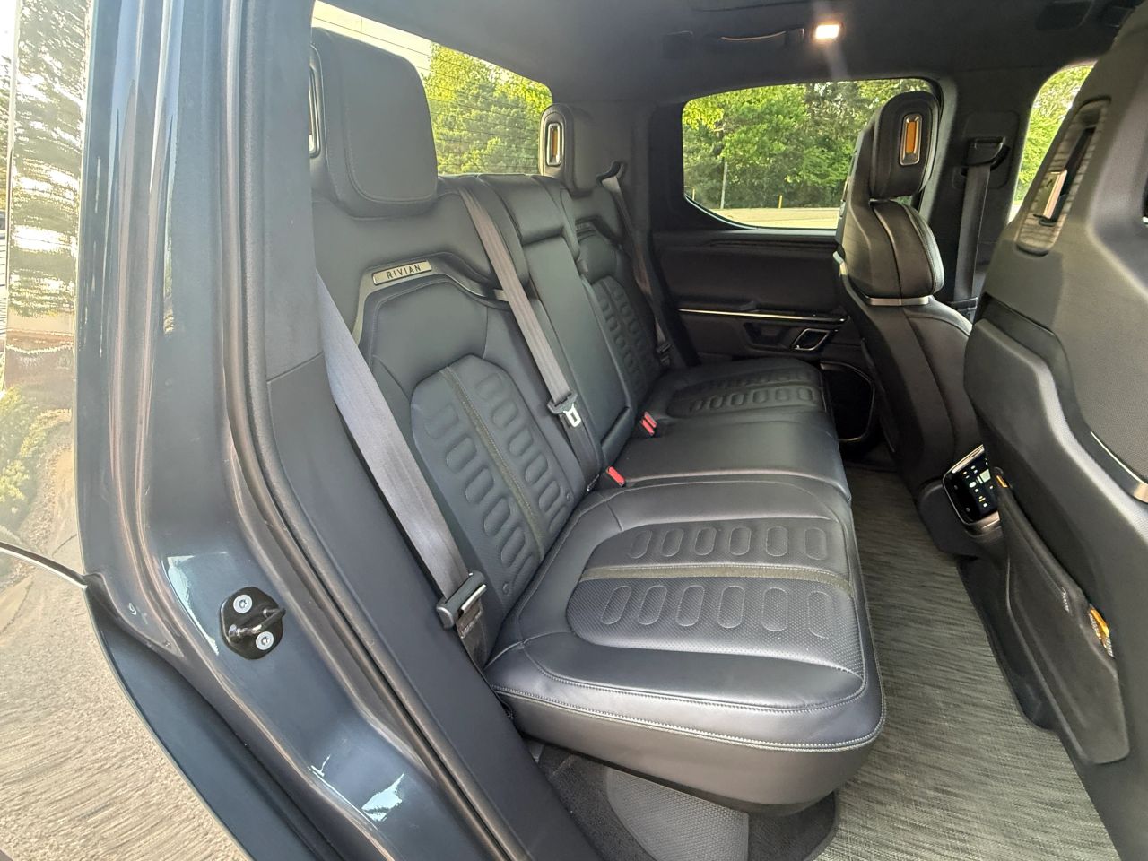 Interior 15