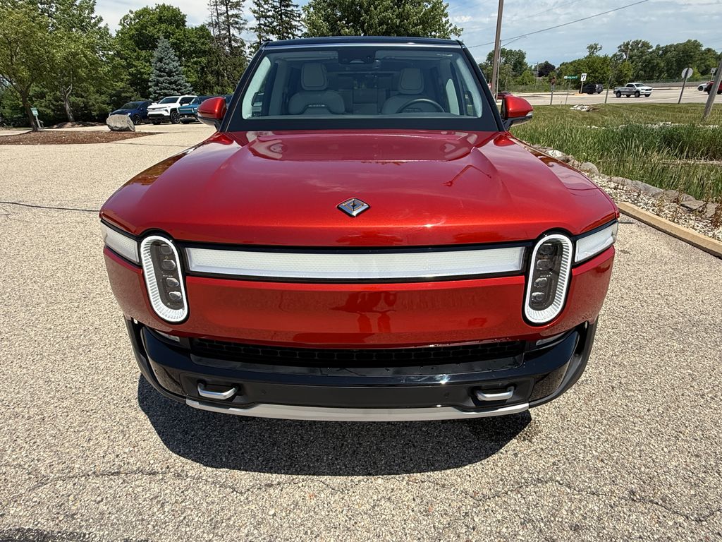 Rivian R1S