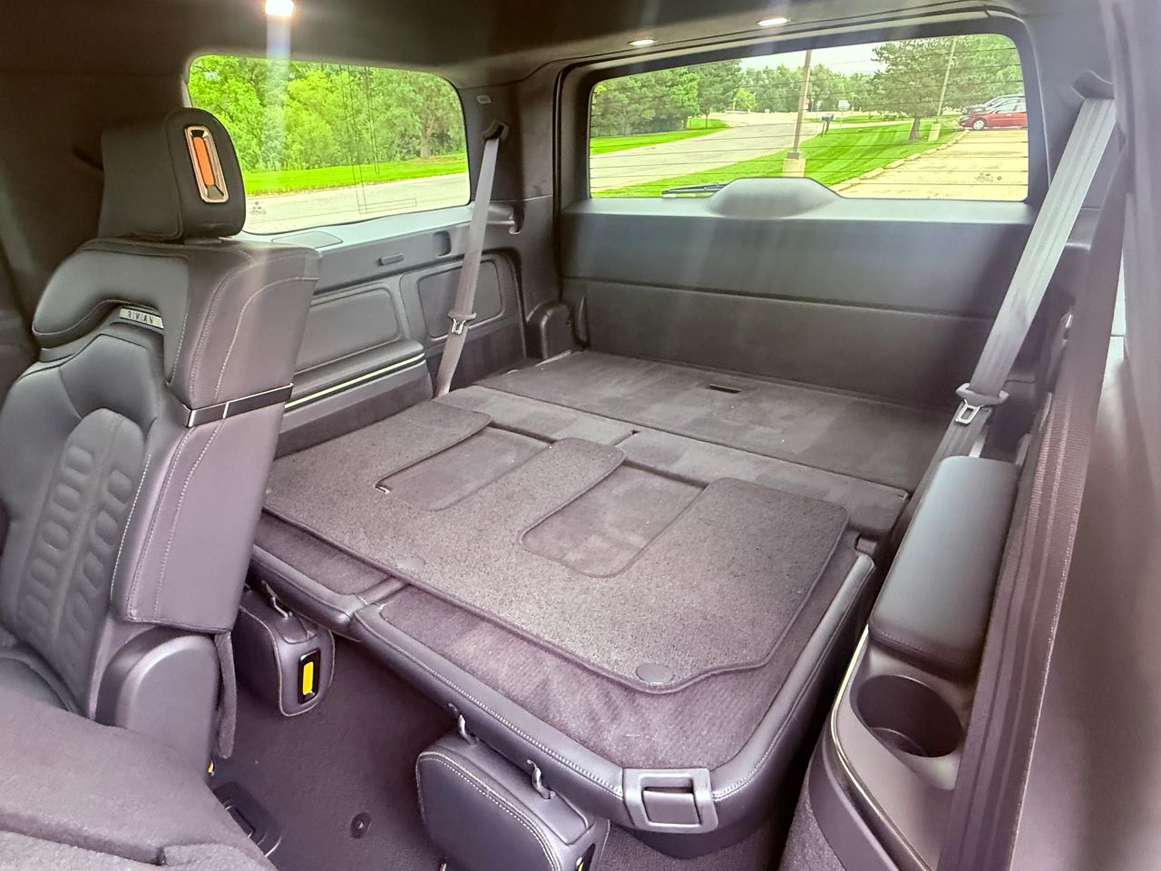 Interior 15