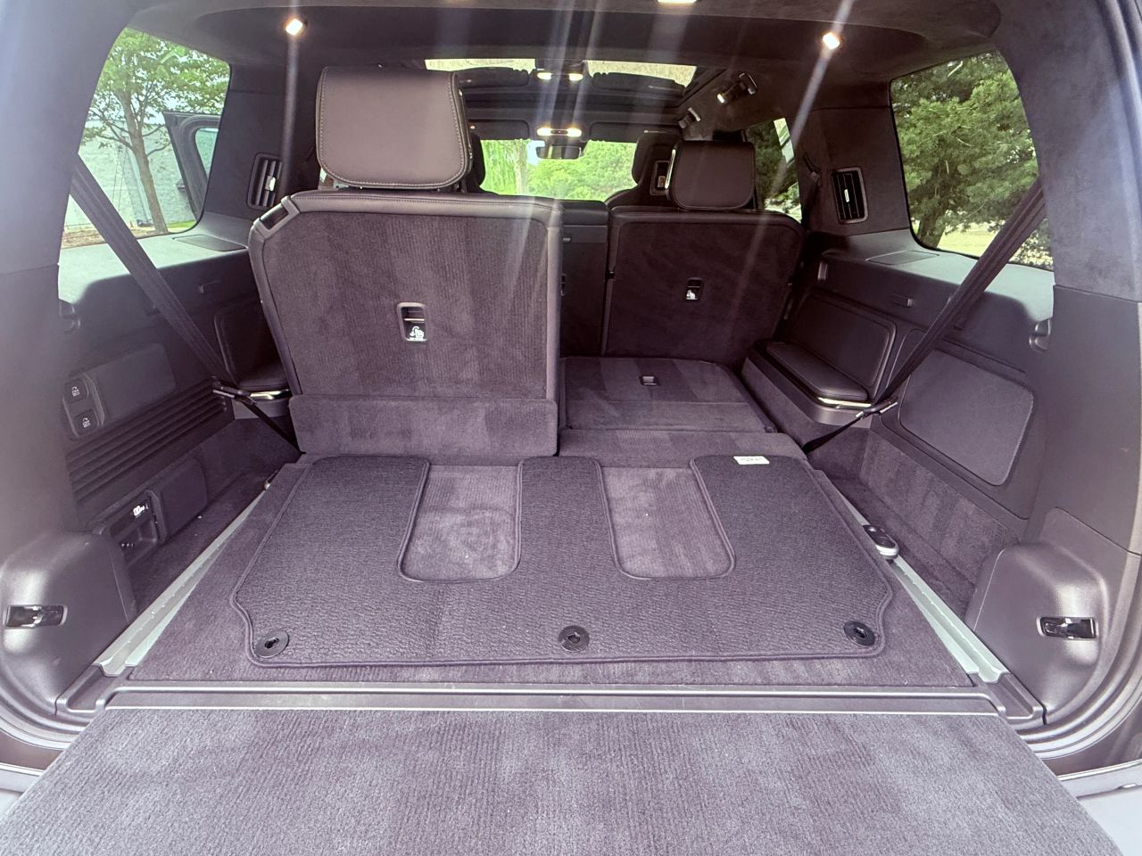 Interior 17