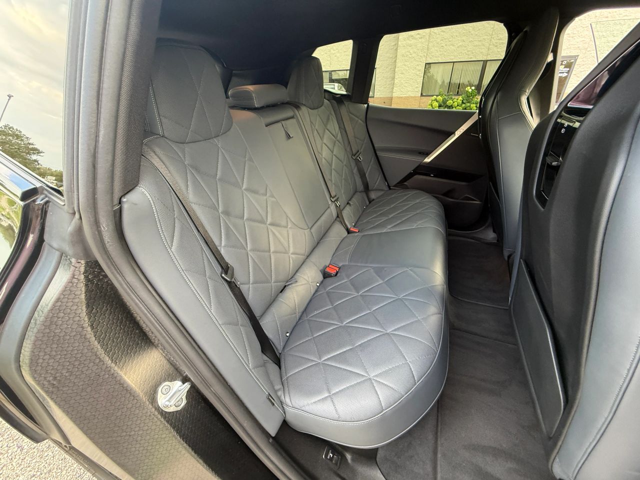 Interior 14